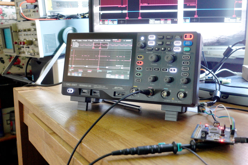 Siglent SDS804X HD used as a logic analyzer for my thesis